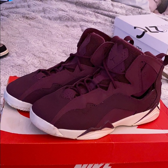 Sneakers Jordan True Flight Burgundy Air Jordan True Flight Bordeaux